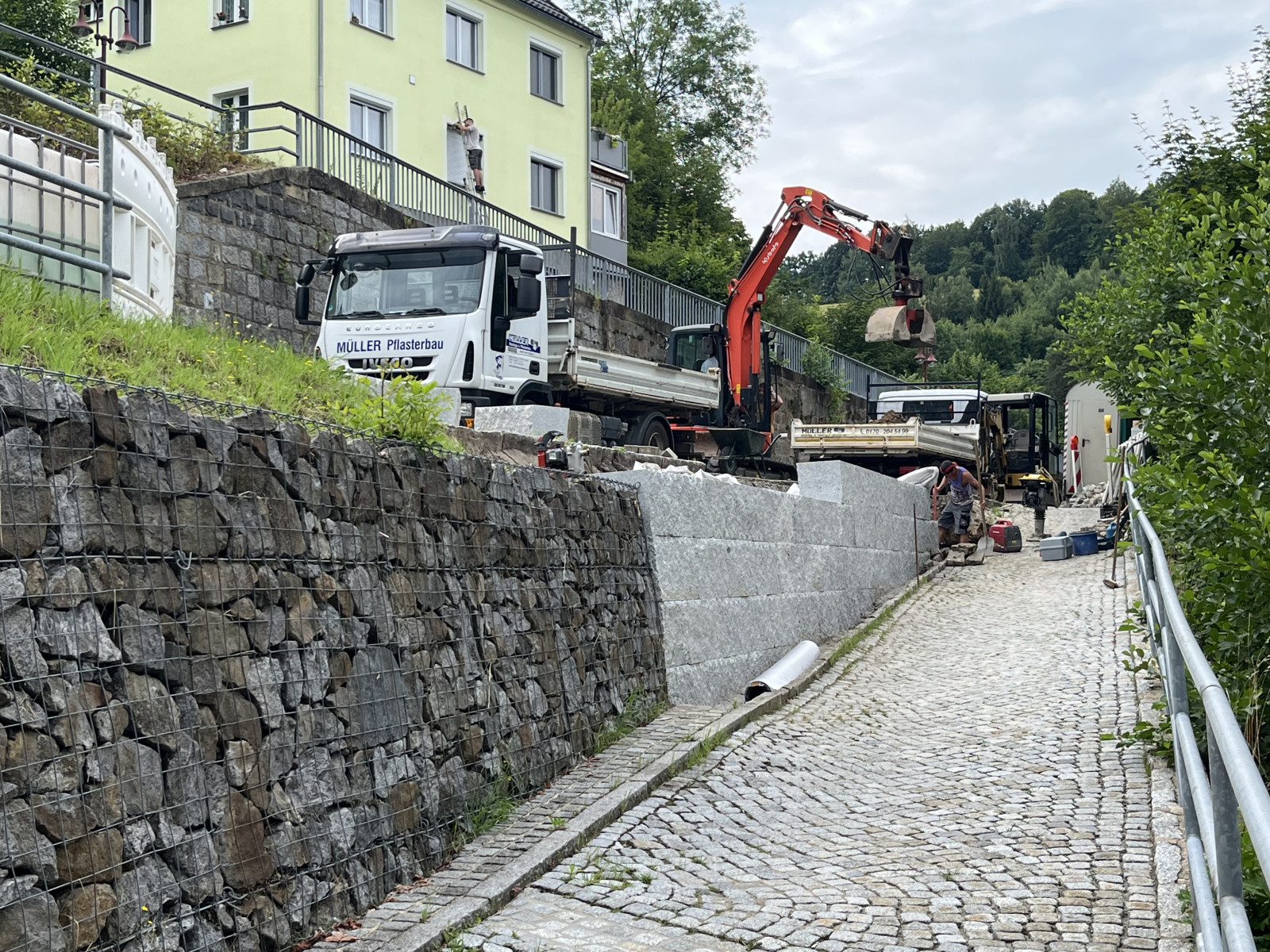 Stützmauer Wiesenweg