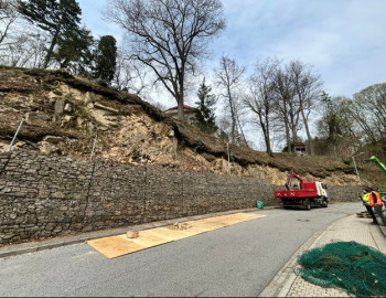 Bhf Str Gabionenstützwand