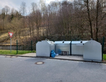 Altkleidercontainer einzeln