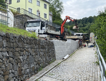 Stützmauer Wiesenweg
